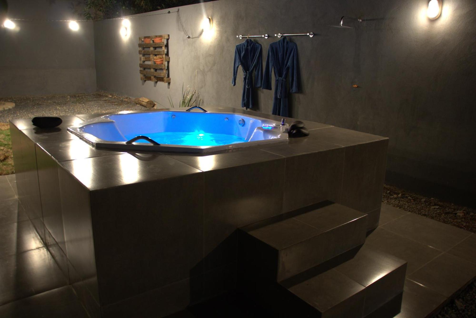 Casa Com Spa De Hidro Com Aquecedor A 700 Mts Do Centro Chapada dos Guimaraes Exterior photo